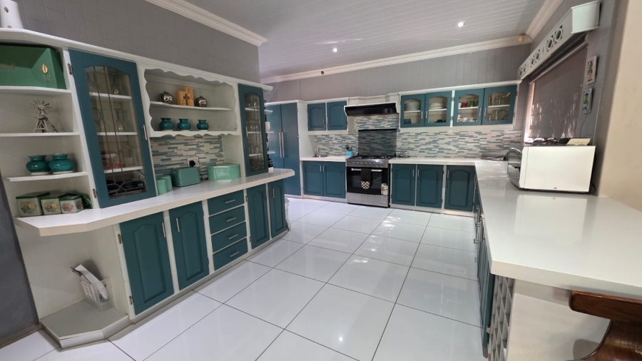 3 Bedroom Property for Sale in Wilkoppies North West